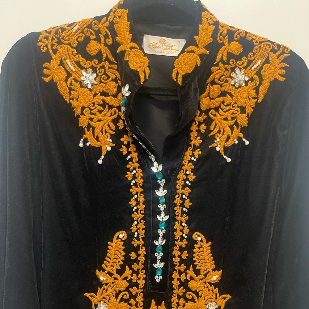 Preloved only shirt small